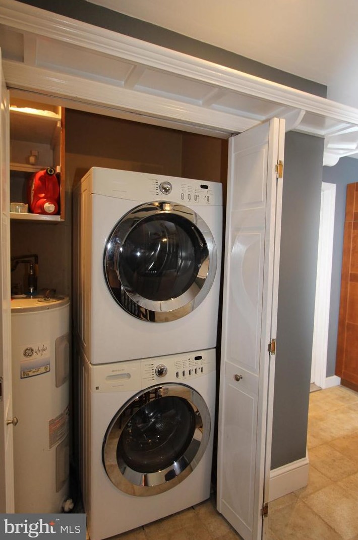 161 Churchtown Rd, Pennsville NJ 08070-1301 exterior