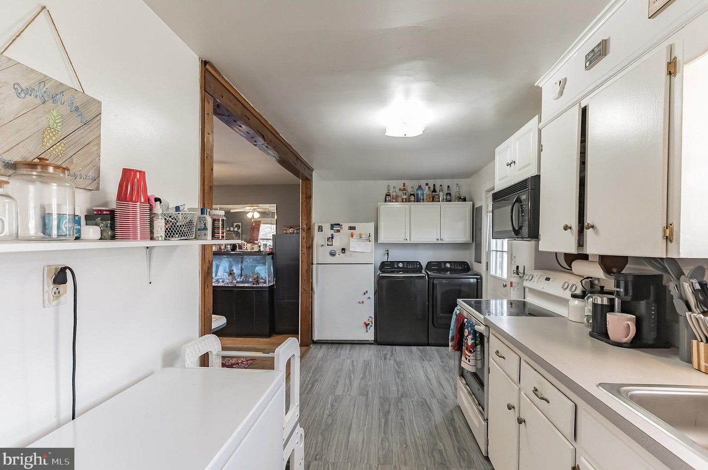 86 Highland Ave, Pennsville NJ  08070-2209 exterior