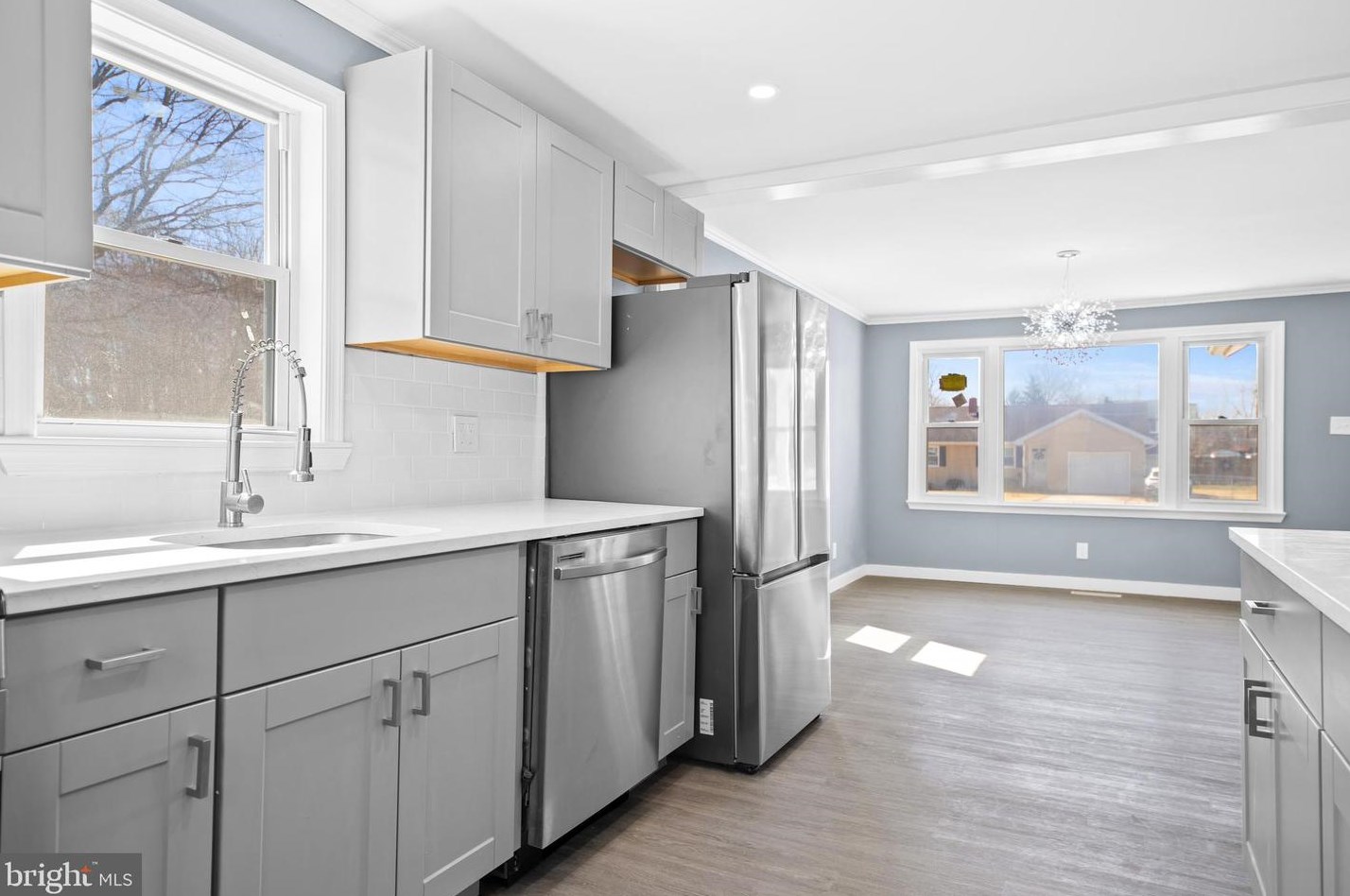 38 Marlyn Ave, Pennsville NJ 08070-1405 exterior