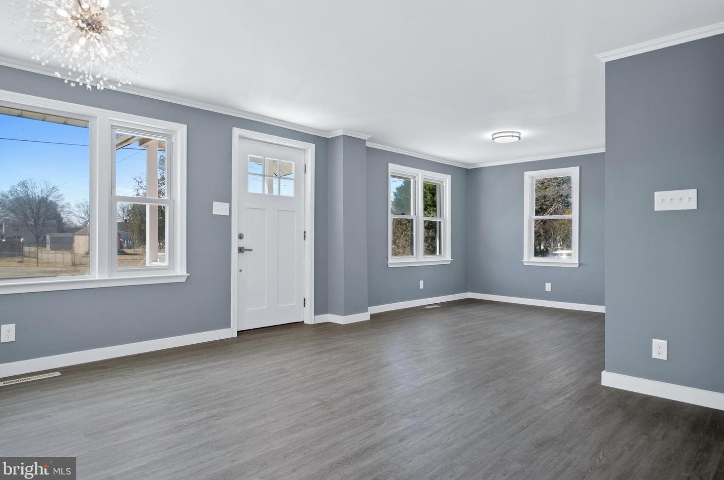 38 Marlyn Ave, Pennsville NJ 08070-1405 exterior