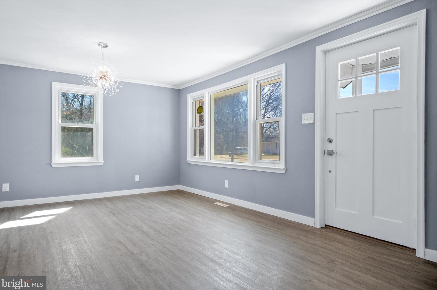 38 Marlyn Ave, Pennsville NJ 08070-1405 exterior