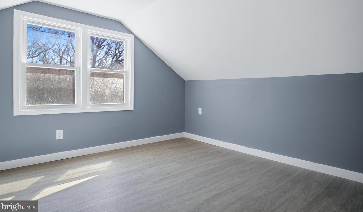 38 Marlyn Ave, Pennsville NJ 08070-1405 exterior