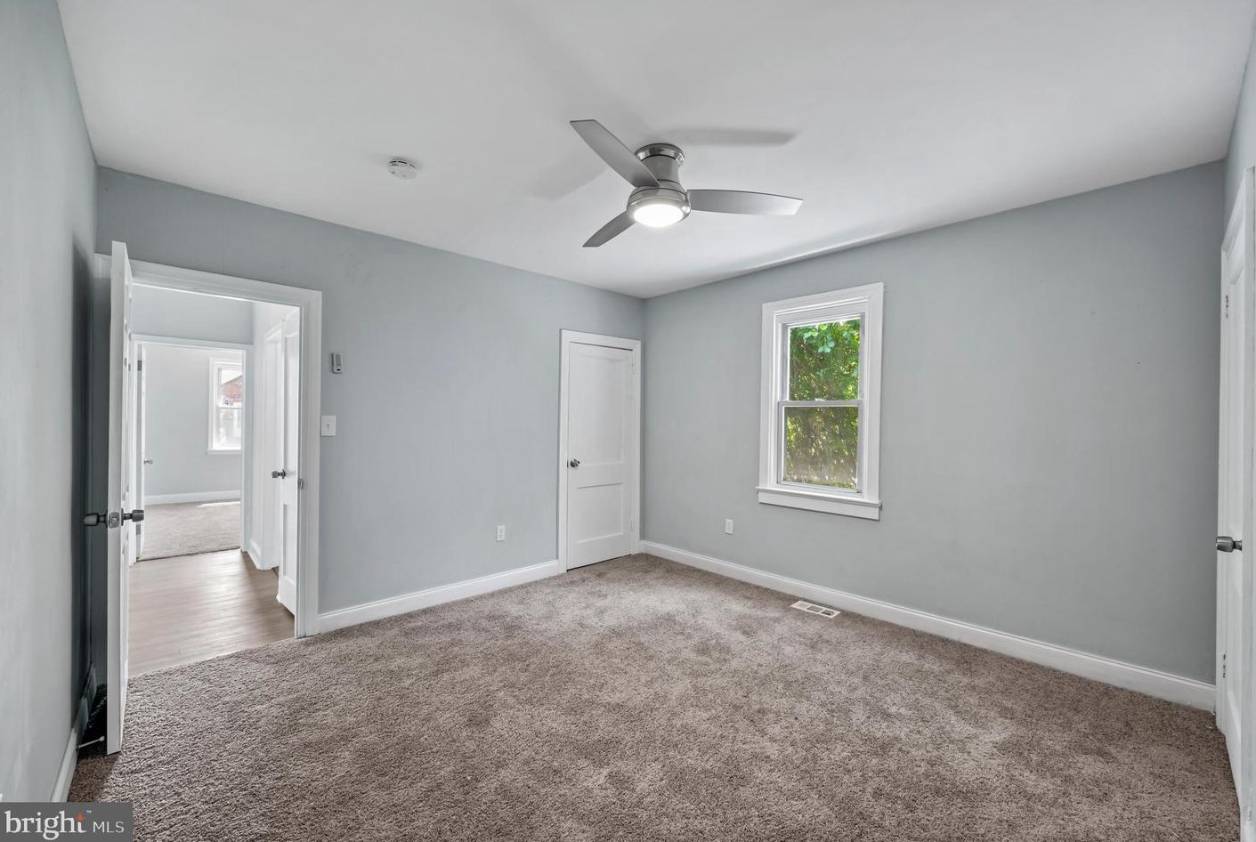 174 Dolbow Ave, Carneys Point Township NJ  08069-3102 exterior
