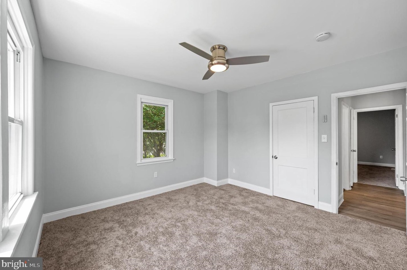 174 Dolbow Ave, Carneys Point Township NJ  08069-3102 exterior
