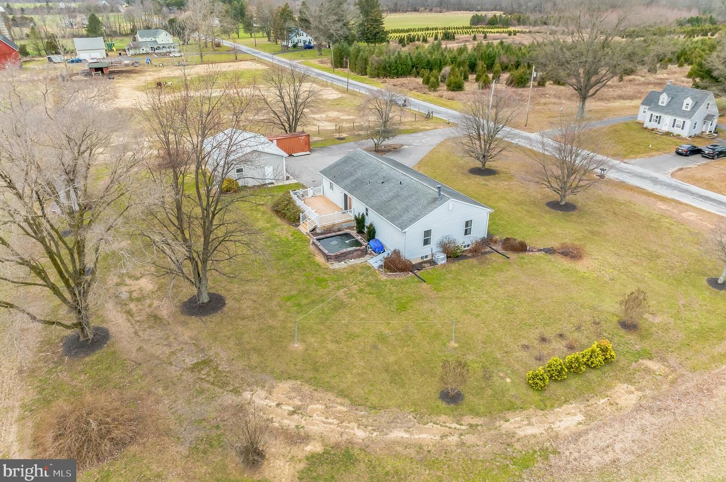 5 New Freedom Rd, Aura NJ  08343-1834 exterior