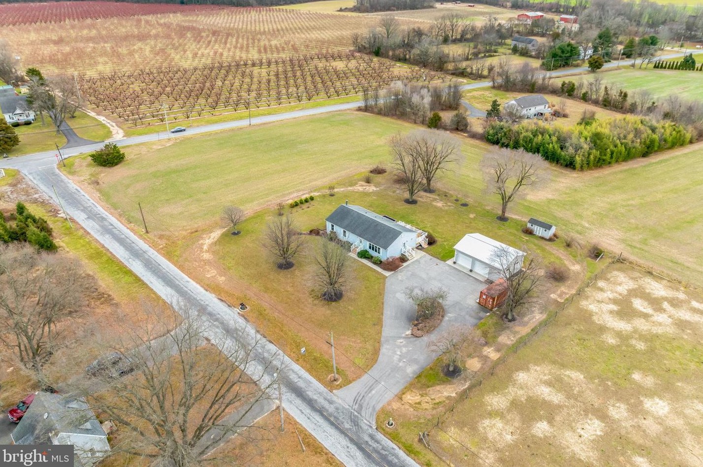 5 New Freedom Rd, Aura NJ  08343-1834 exterior