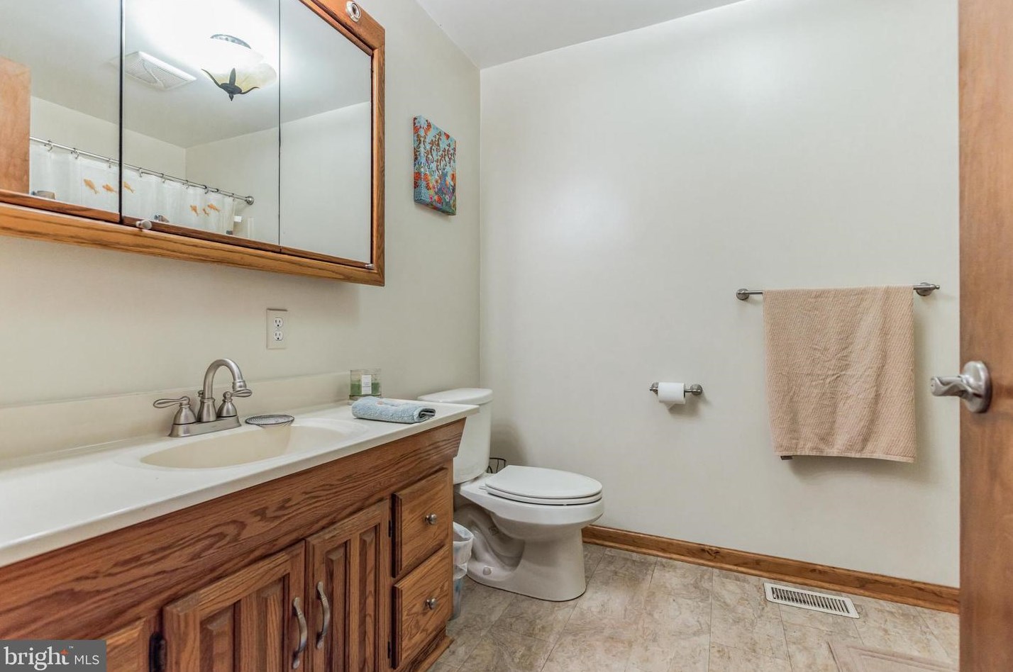 5 New Freedom Rd, Aura NJ  08343-1834 exterior