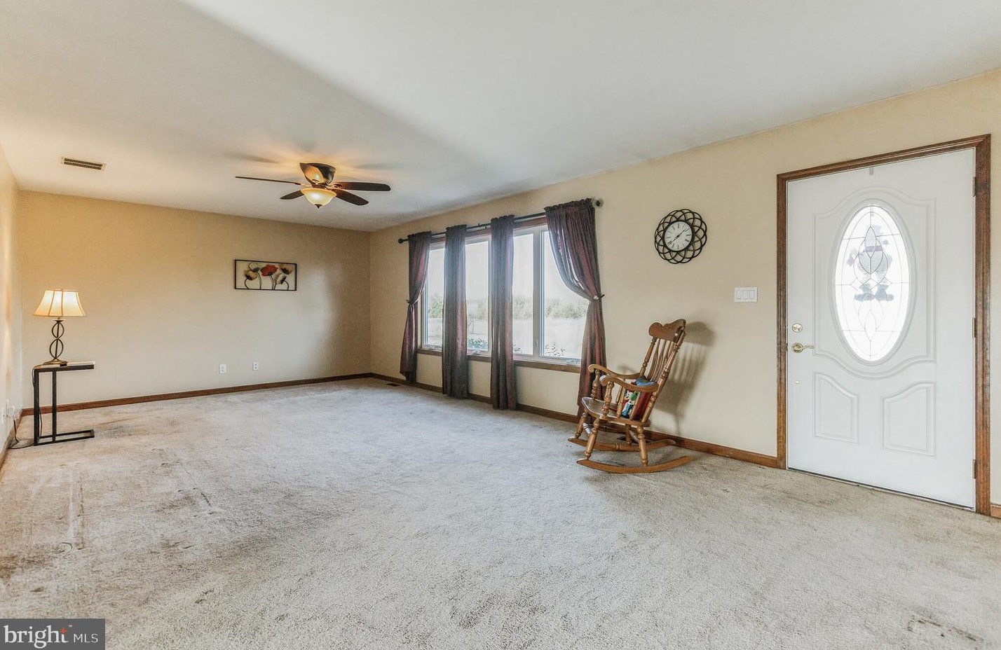 5 New Freedom Rd, Aura NJ  08343-1834 exterior