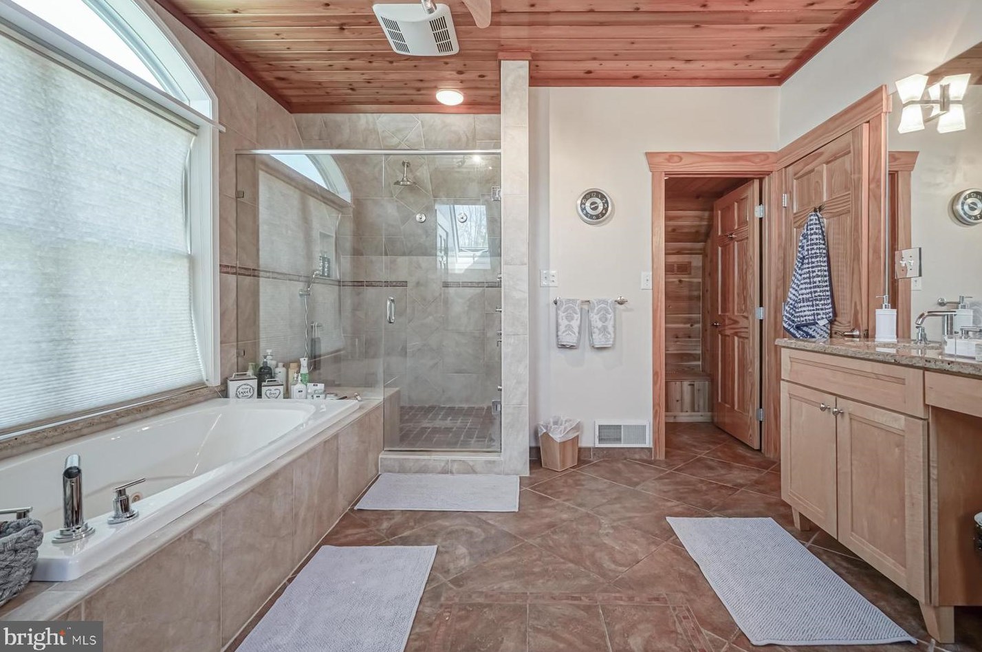 13 Cordrey Ave, Pennsville NJ  08070-2602 exterior