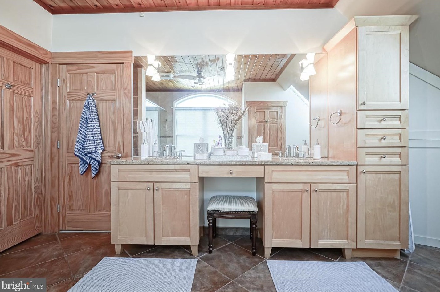 13 Cordrey Ave, Pennsville NJ  08070-2602 exterior