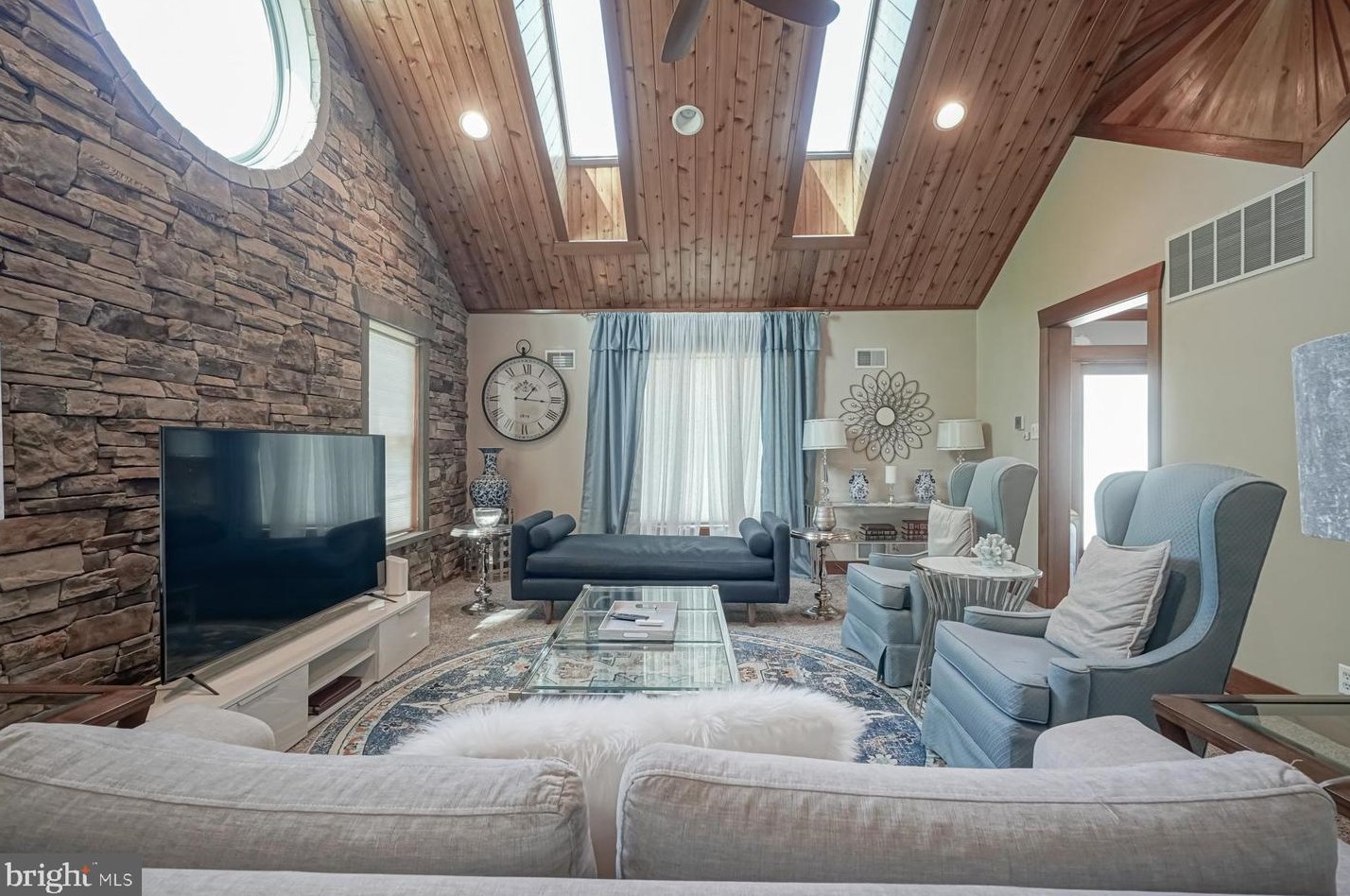 13 Cordrey Ave, Pennsville NJ  08070-2602 exterior