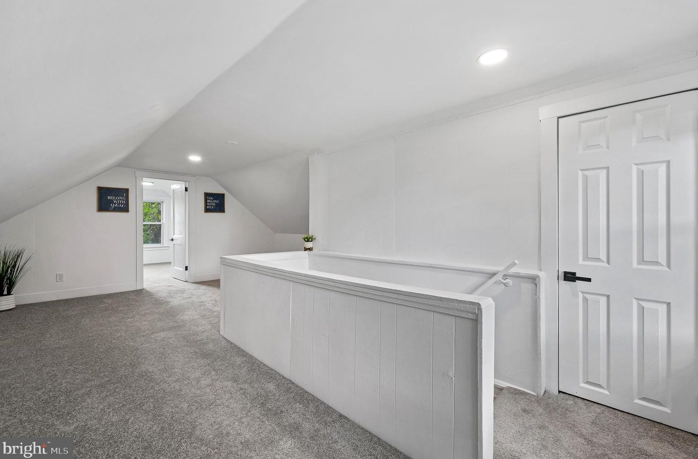 8 Kansas Rd, Pennsville NJ  08070-3612 exterior