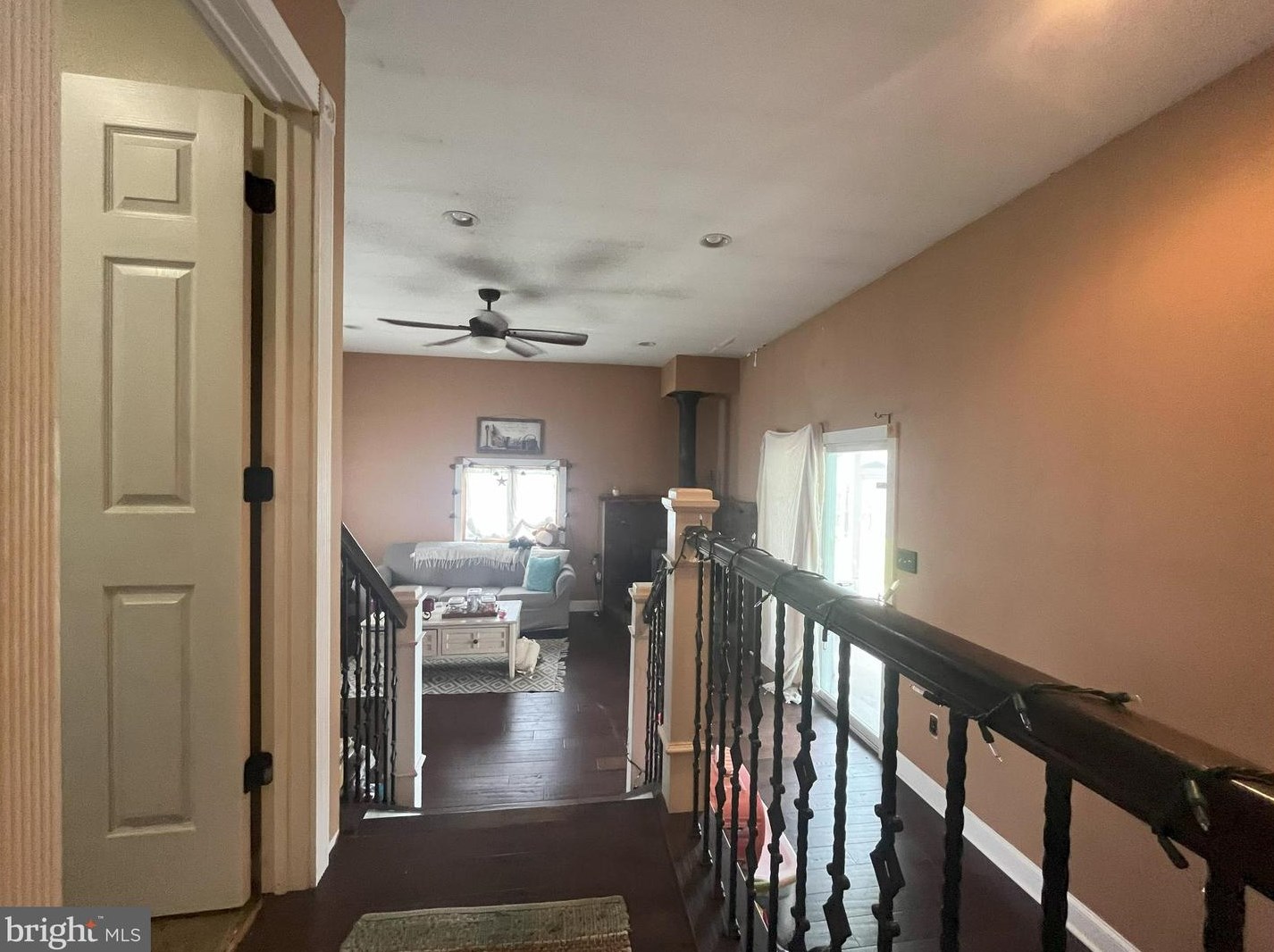 51 Penn Bch Dr, Pennsville NJ 08070-3643 exterior