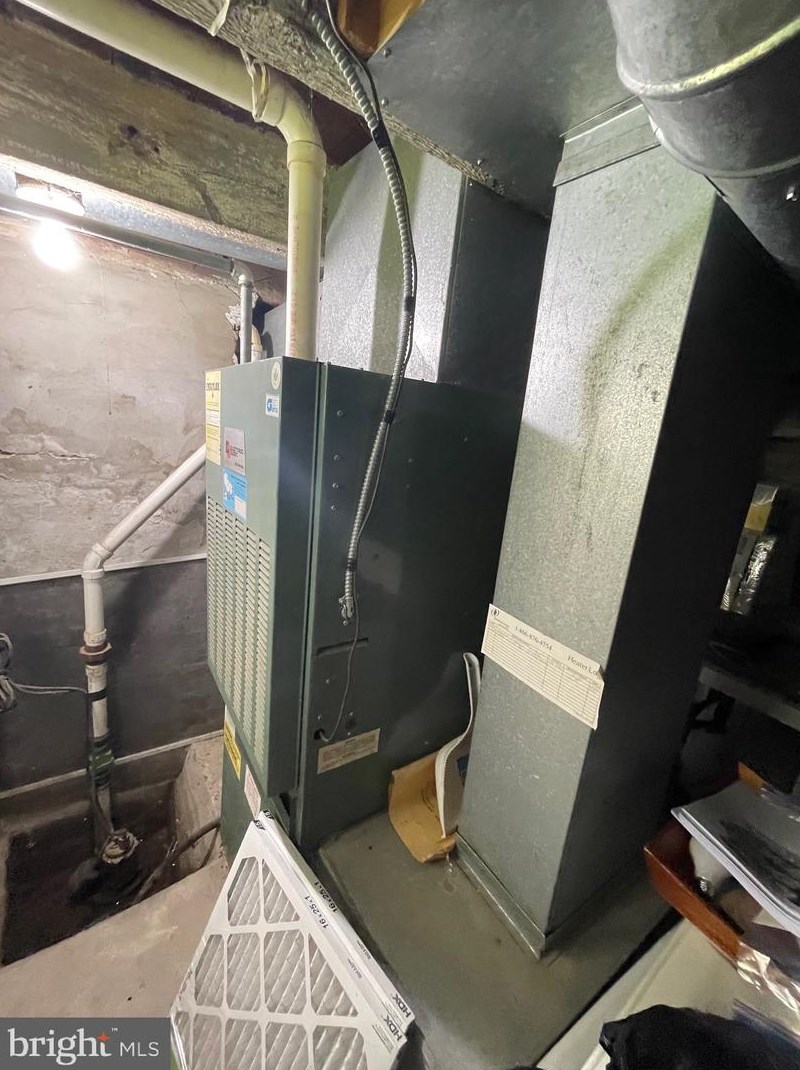 78 Broadway, Pennsville NJ 08070-1750 exterior