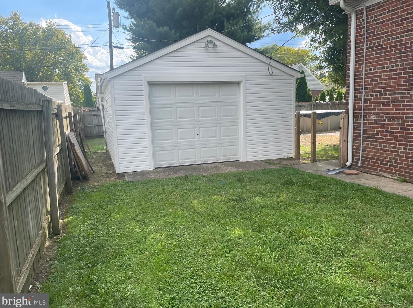 37 Churchtown Rd, Pennsville NJ 08070-1326 exterior