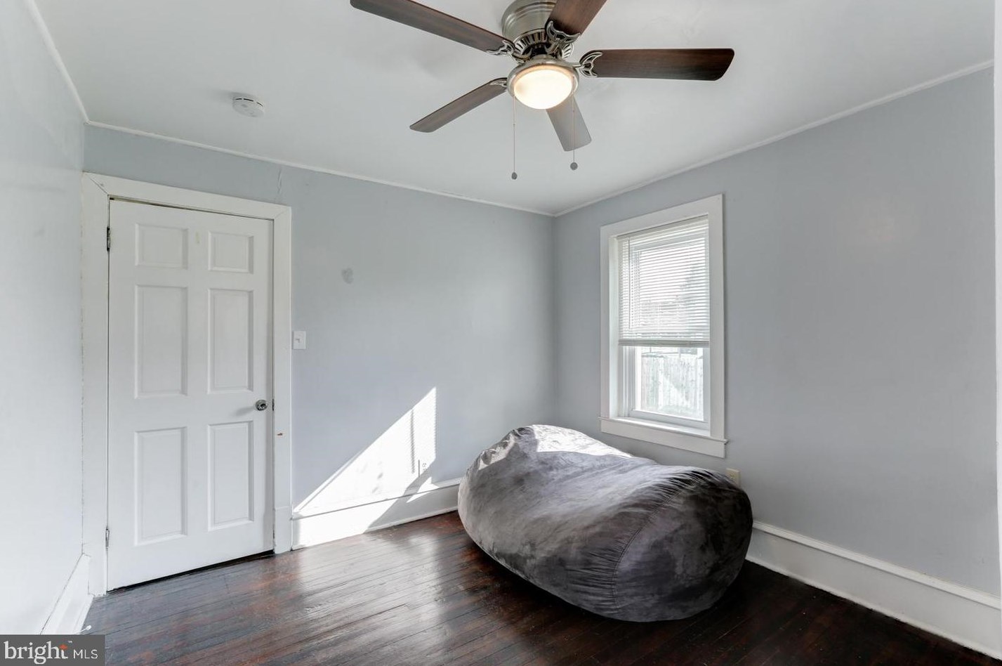 1 Harding Ave, Pennsville NJ  08070-1613 exterior