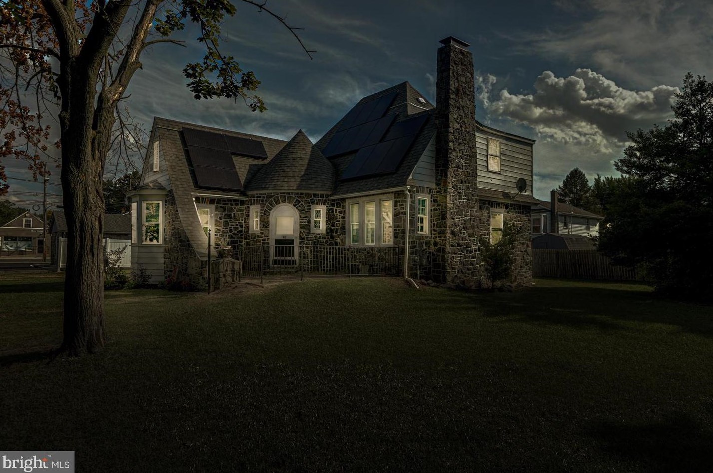 1 Harding Ave, Pennsville NJ  08070-1613 exterior