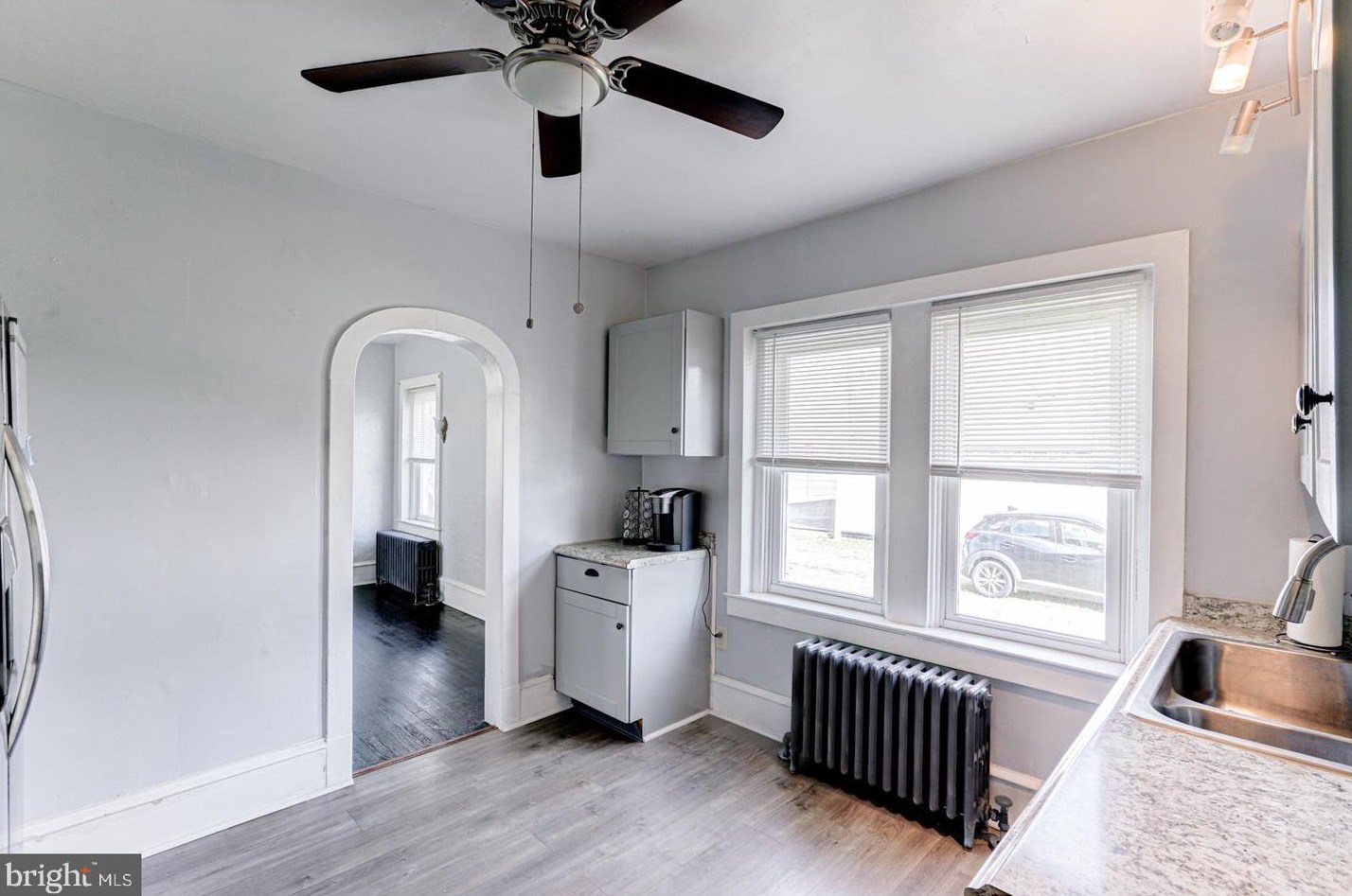 1 Harding Ave, Pennsville NJ  08070-1613 exterior