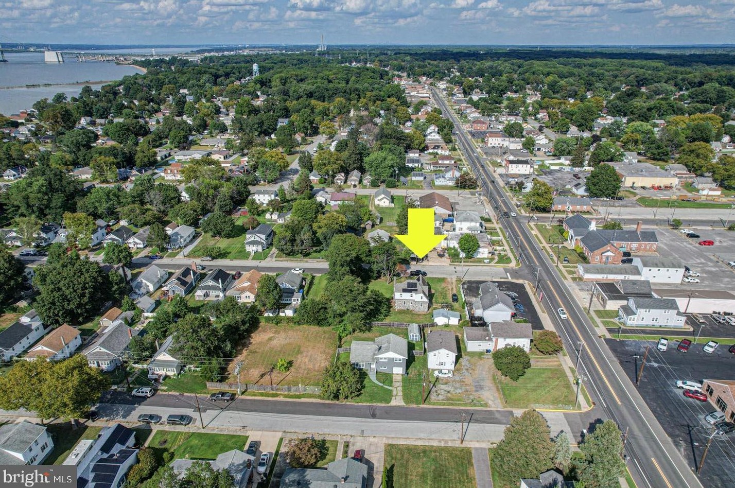 1 Harding Ave, Pennsville NJ  08070-1613 exterior