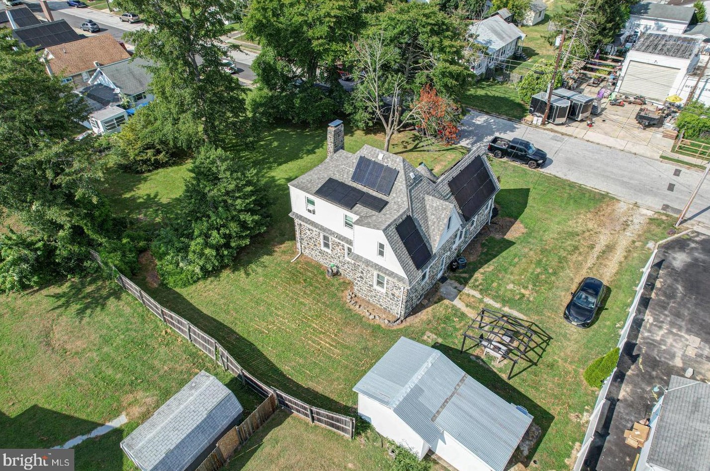 1 Harding Ave, Pennsville NJ  08070-1613 exterior