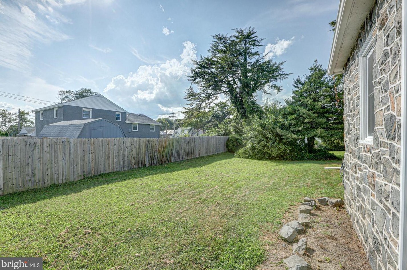 1 Harding Ave, Pennsville NJ  08070-1613 exterior