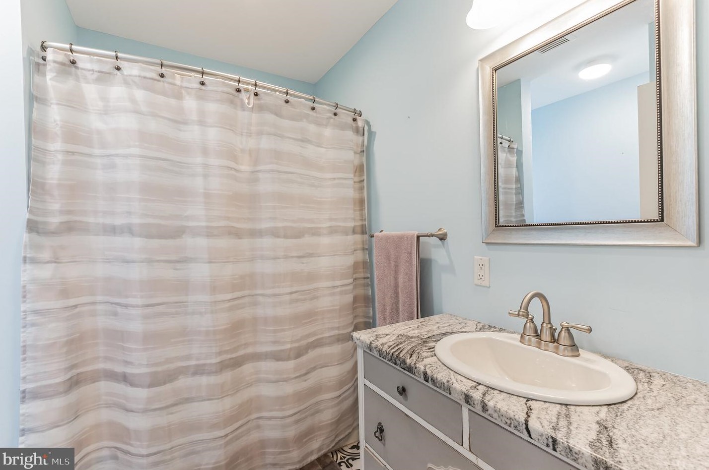 39 Churchtown Rd, Pennsville NJ 08070-1343 exterior