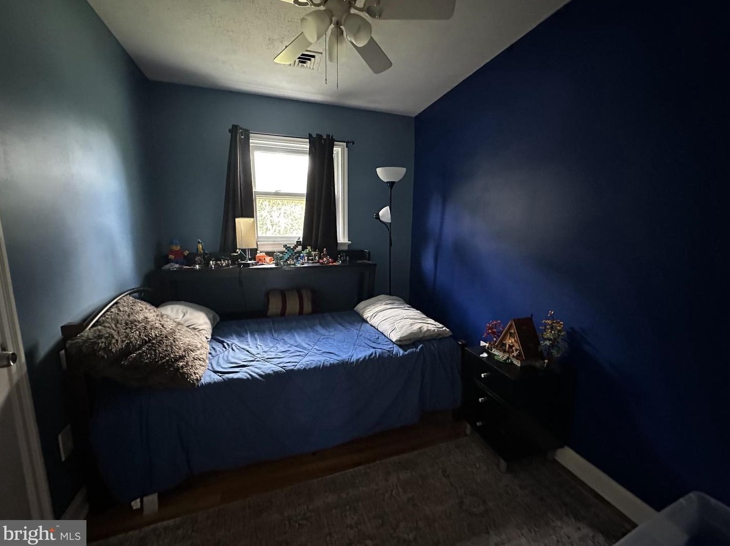 55 Sparks Ave, Pennsville NJ  08070-1811 exterior