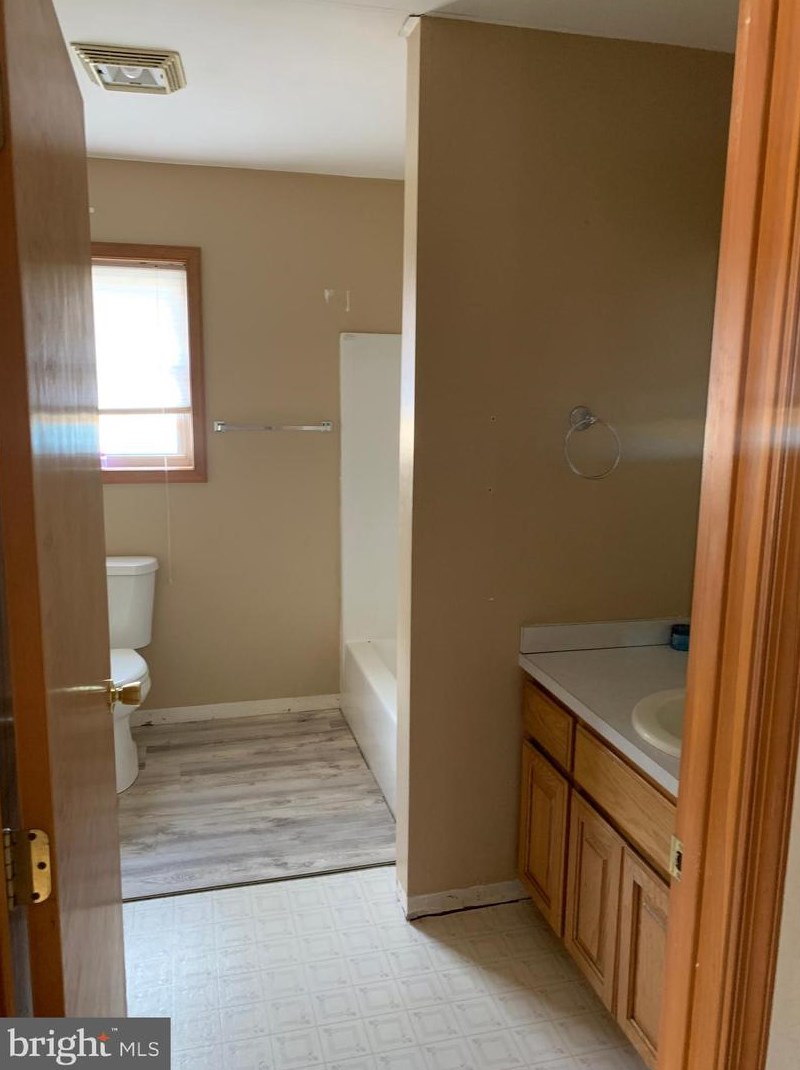 14 Beaver Ave, Pennsville NJ  08070-1903 exterior