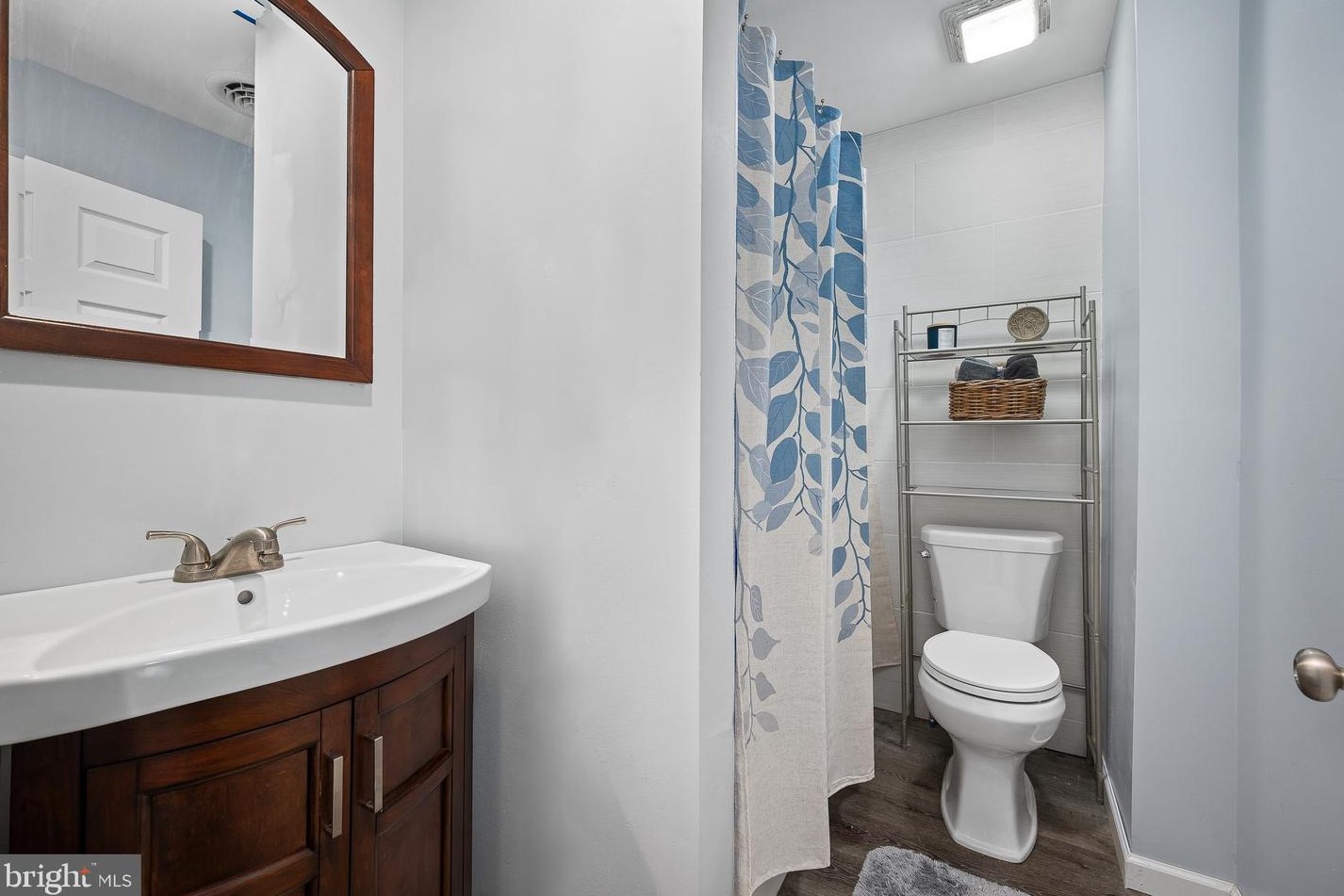 8 Churchtown Rd, Pennsville NJ  08070-1343 exterior