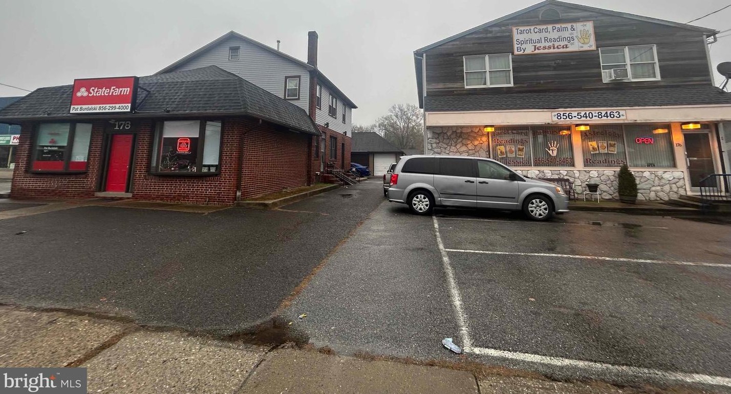 178 Broadway, Pennsville NJ 08070-2606 exterior