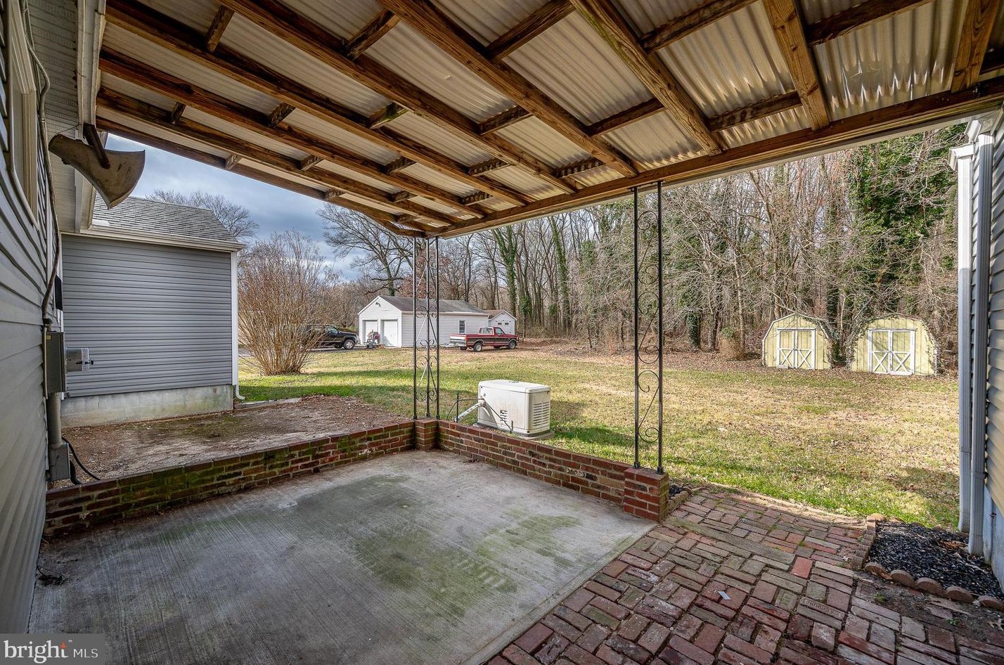 246 Golfwood Ave, Carneys Point Township NJ  08069-2803 exterior