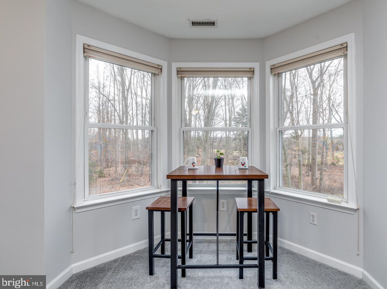 15 Commissioners Pike, Pilesgrove NJ 08098-2033 exterior