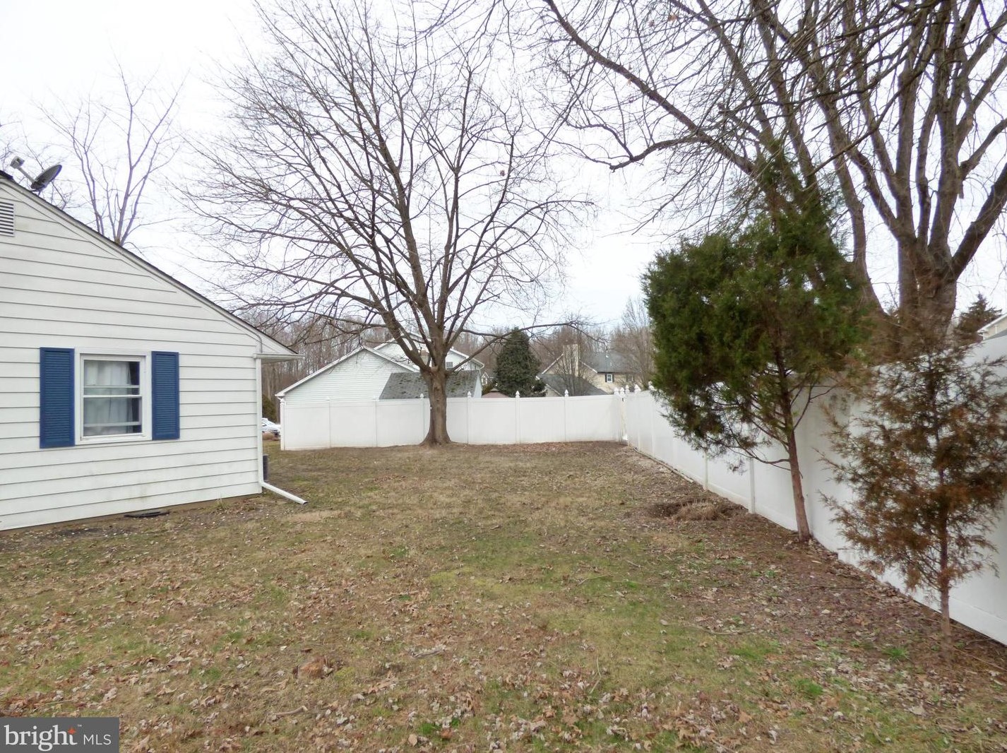 30 Mahoney Rd, Pennsville NJ  08070-2338 exterior