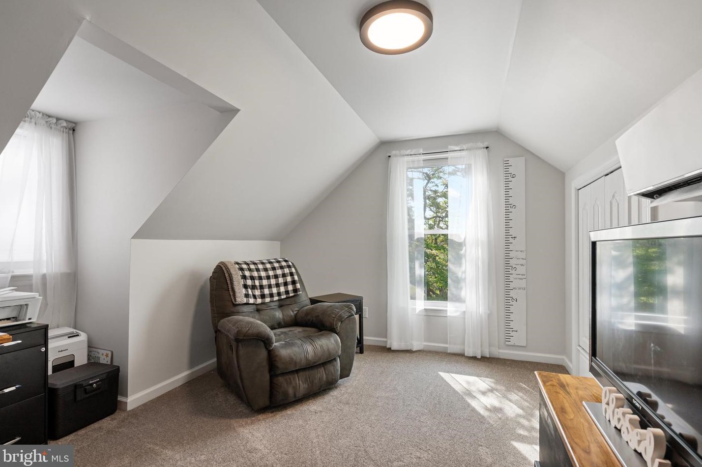 75 Heron Ave, Pennsville NJ 08070-1308 exterior