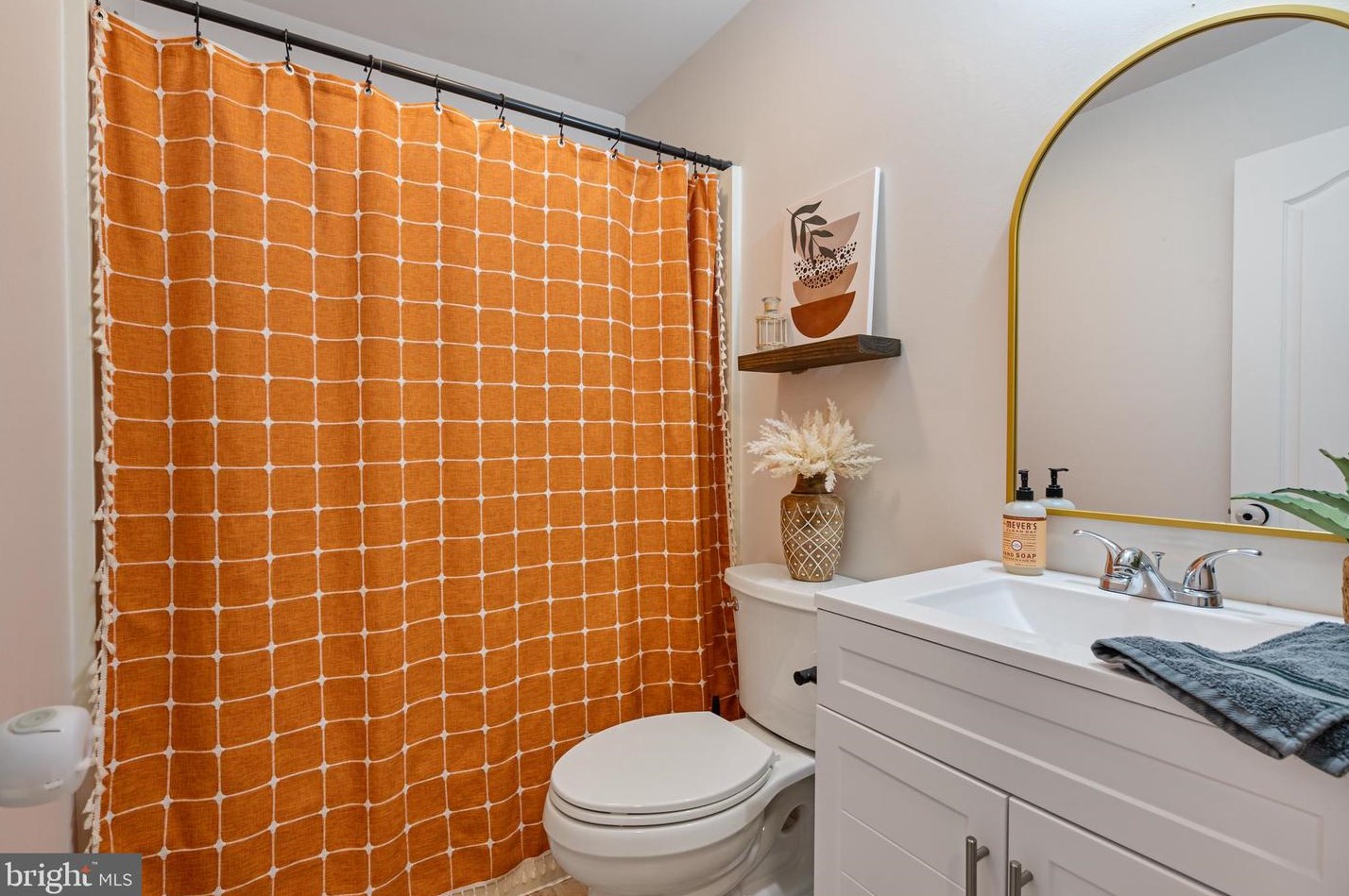 75 Heron Ave, Pennsville NJ 08070-1308 exterior