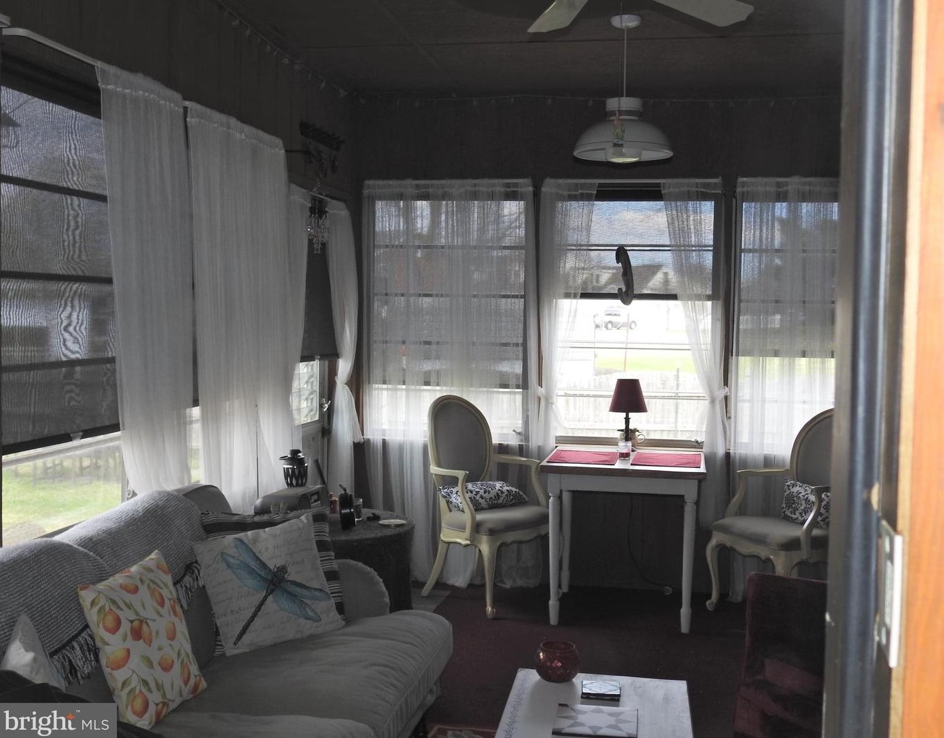 136 Riv Dr Ave, Pennsville NJ 08070-2243 exterior