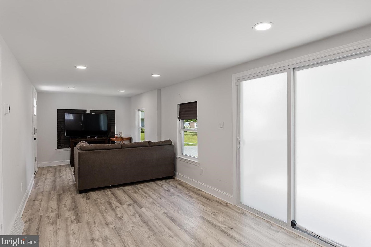 14 Nottingham Rd, Pennsville NJ  08070-2801 exterior