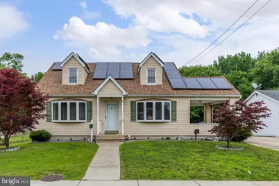 207 E Main Street, Penns Grove, NJ 08069 - Photo 1