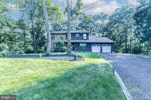 1102 Swans Way, Pittsgrove, NJ 08318 - Photo 3