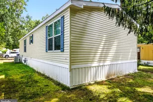 27 Briarwood Ln, Pittsgrove, NJ 08318 - Photo 9