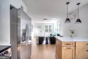 142 N Dolbow Ave, Penns Grove, NJ 08069 - Photo 17