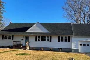 140 Castle Heights Ave, Pennsville, NJ 08070 - Photo 3