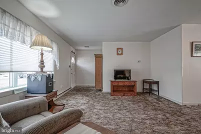 249 Cleveland Avenue, Carneys Point, NJ 08069 - Photo 7