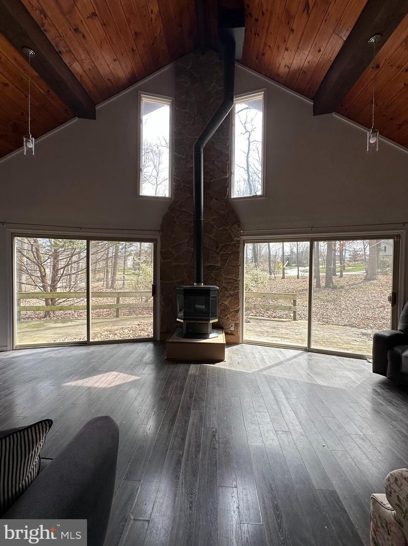 13 Halleck Dr, East Berlin PA  17316-9352 exterior