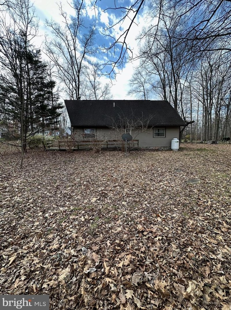 13 Halleck Dr, East Berlin PA  17316-9352 exterior