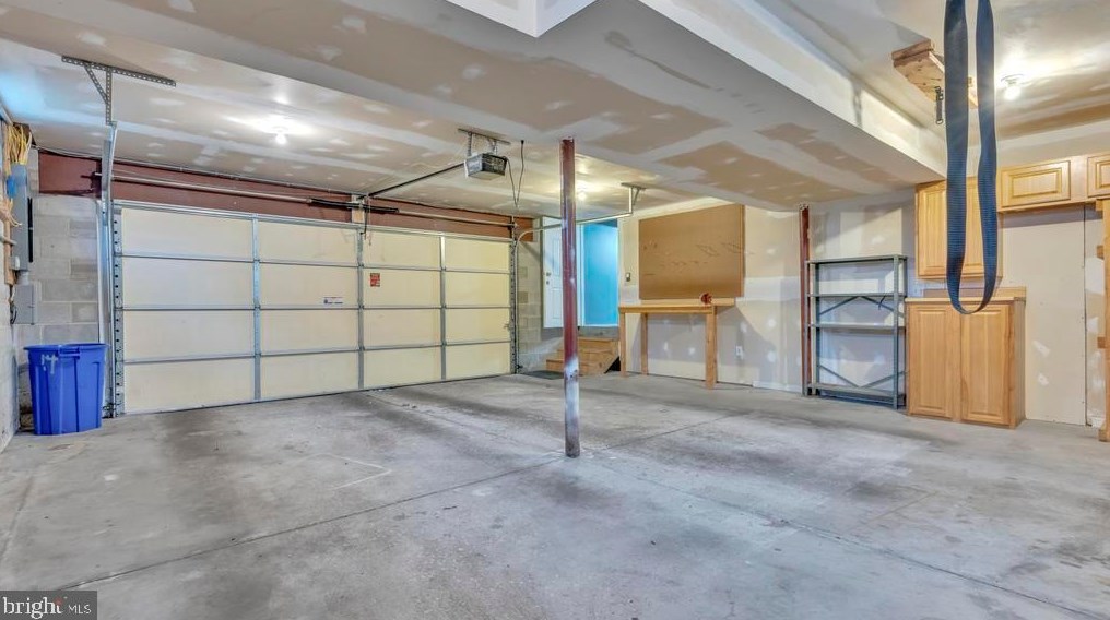 14 Wadsworth Dr, East Berlin PA  17316-9328 exterior