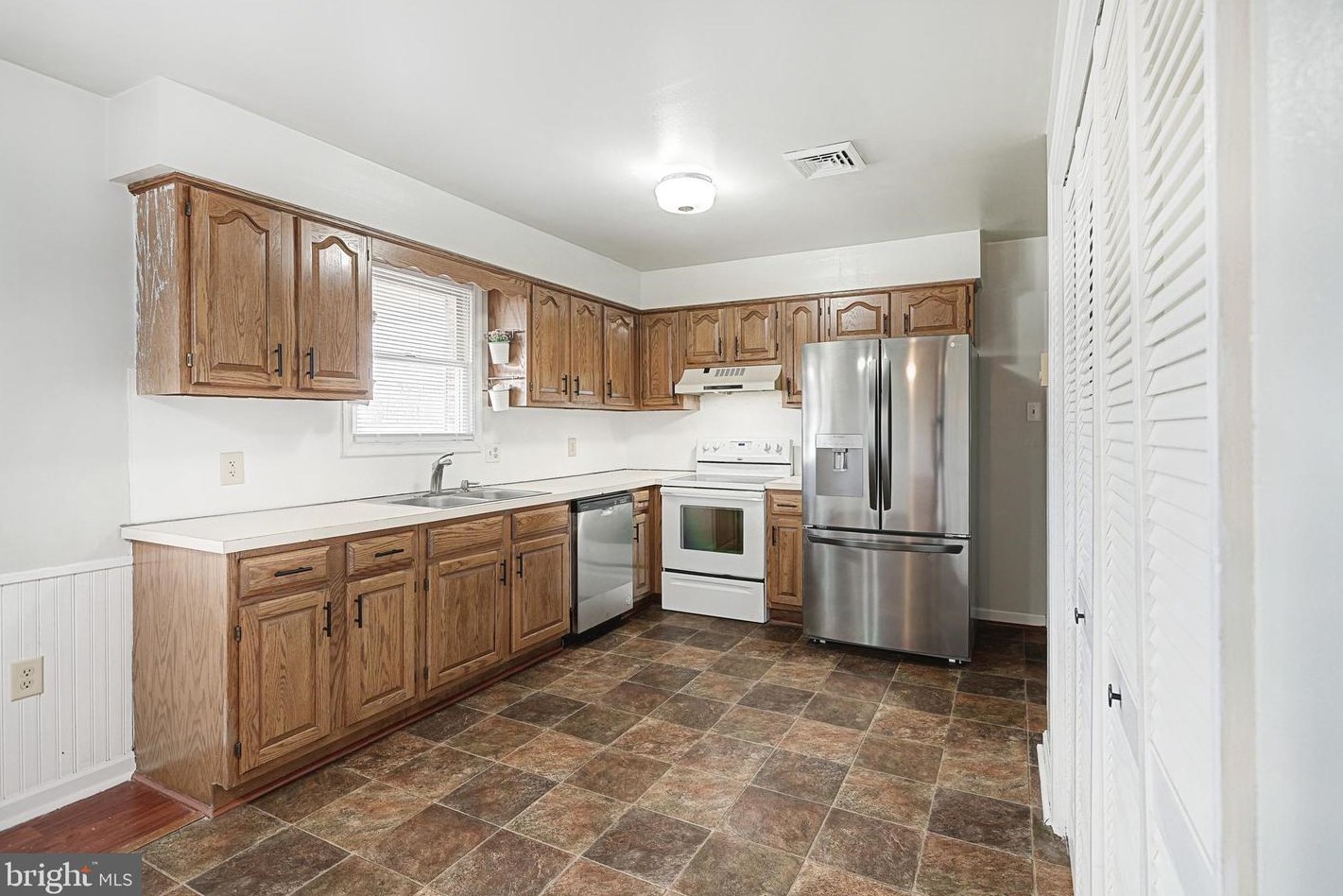 110 Schofield Dr, East Berlin PA  17316-9315 exterior