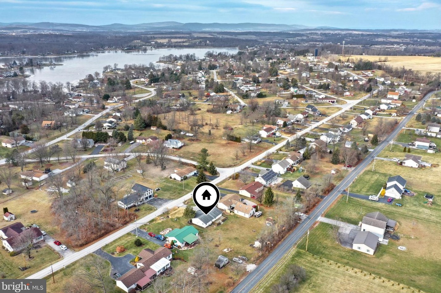 110 Schofield Dr, East Berlin PA  17316-9315 exterior