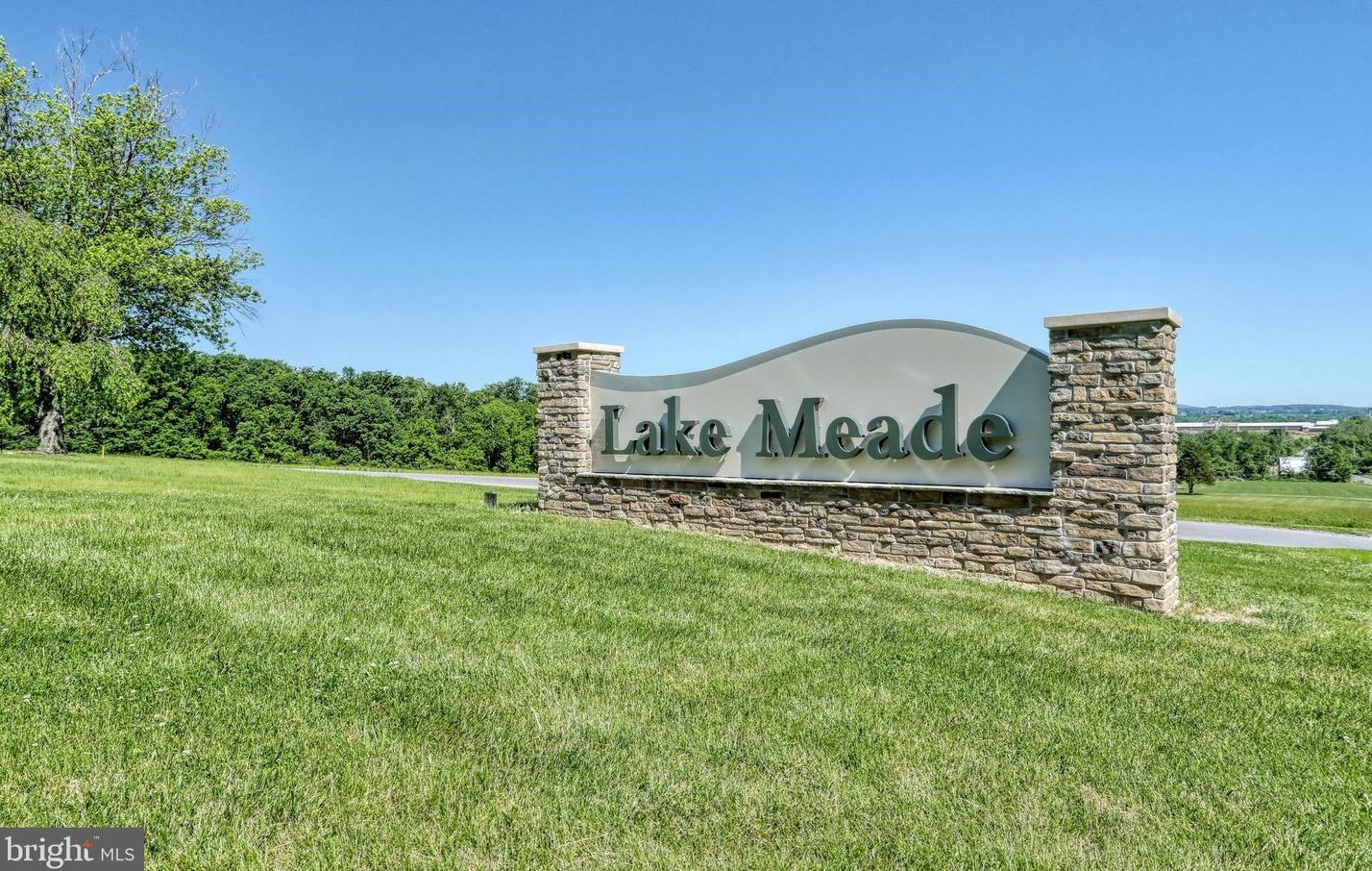 110 Schofield Dr, East Berlin PA  17316-9315 exterior