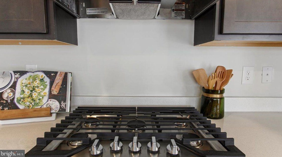 71 Garrison Falls Dr, Gettysburg PA  17325-2014 exterior